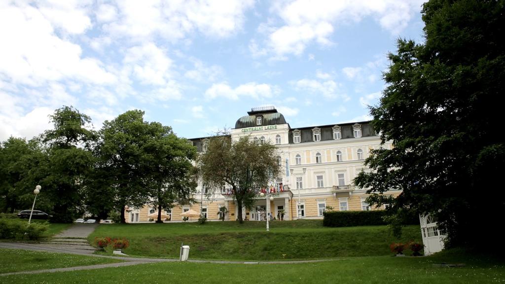 Ensana Centralni Lazne - Maria Spa マリアーンスケー・ラーズニェ エクステリア 写真